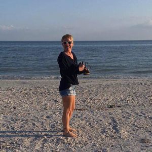 Meet your Posher, Janine